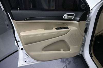 2019 Jeep Grand Cherokee Laredo E