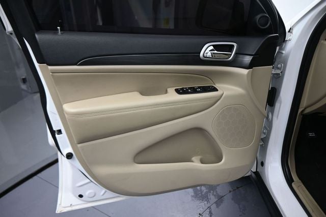 2019 Jeep Grand Cherokee Laredo E