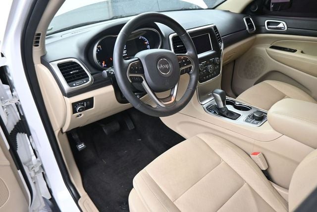 2019 Jeep Grand Cherokee Laredo E