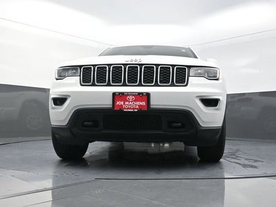 2019 Jeep Grand Cherokee Laredo E