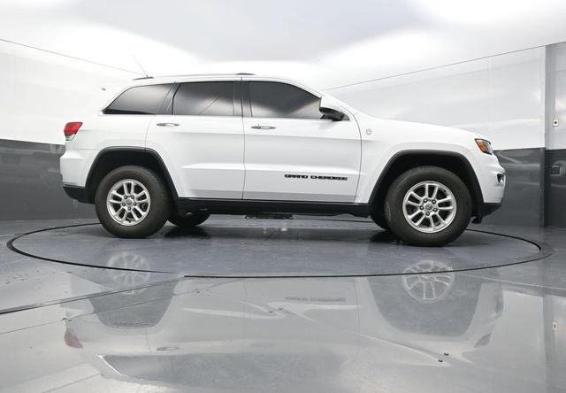 2019 Jeep Grand Cherokee Laredo E