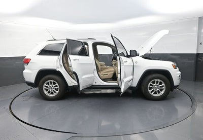 2019 Jeep Grand Cherokee Laredo E
