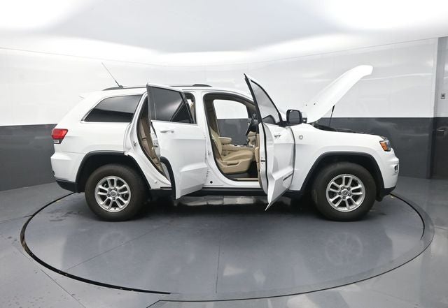 2019 Jeep Grand Cherokee Laredo E