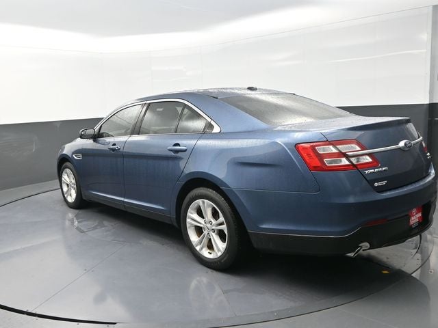 2018 Ford Taurus SEL