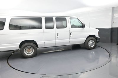 2010 Ford E-350SD XLT