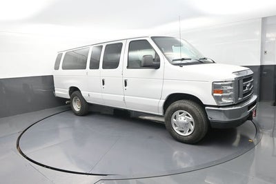 2010 Ford E-350SD XLT