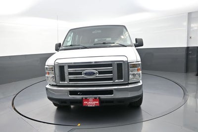 2010 Ford E-350SD XLT