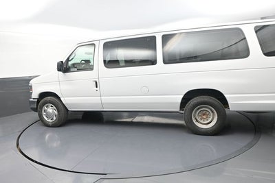 2010 Ford E-350SD XLT