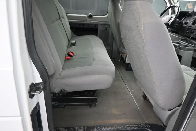 2010 Ford E-350SD XLT
