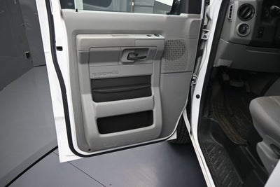 2010 Ford E-350SD XLT