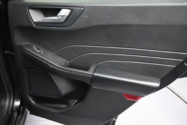 2021 Ford Escape Hybrid SE