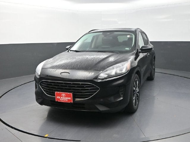 2021 Ford Escape Hybrid SE