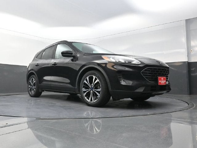 2021 Ford Escape Hybrid SE