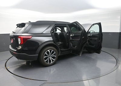 2022 Ford Explorer ST-Line