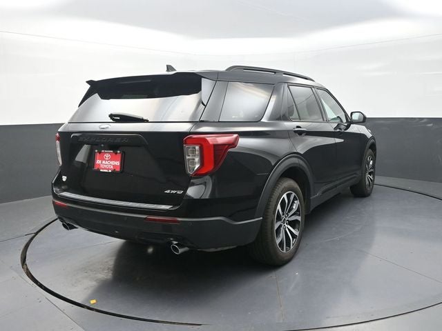 2022 Ford Explorer ST-Line