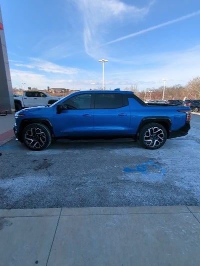 2025 Chevrolet Silverado EV RST