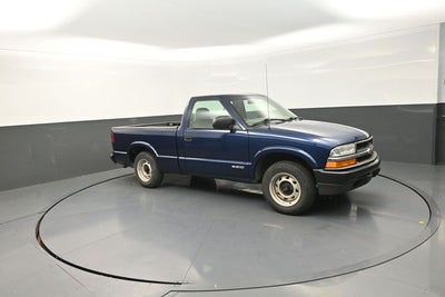 2002 Chevrolet S-10 Base