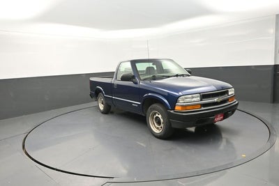 2002 Chevrolet S-10 Base