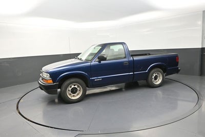 2002 Chevrolet S-10 Base