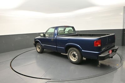 2002 Chevrolet S-10 Base