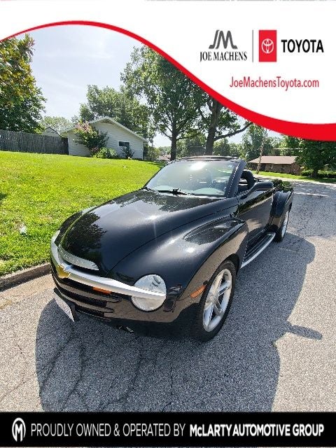 2004 Chevrolet SSR Base