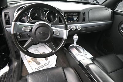 2004 Chevrolet SSR Base