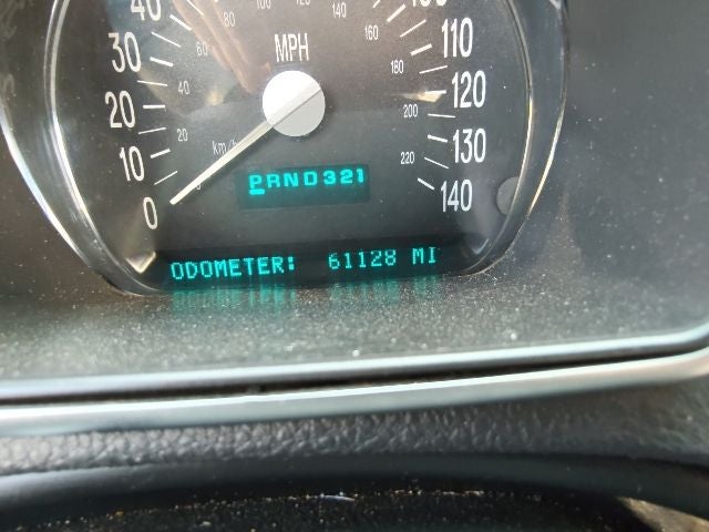 2004 Chevrolet SSR Base