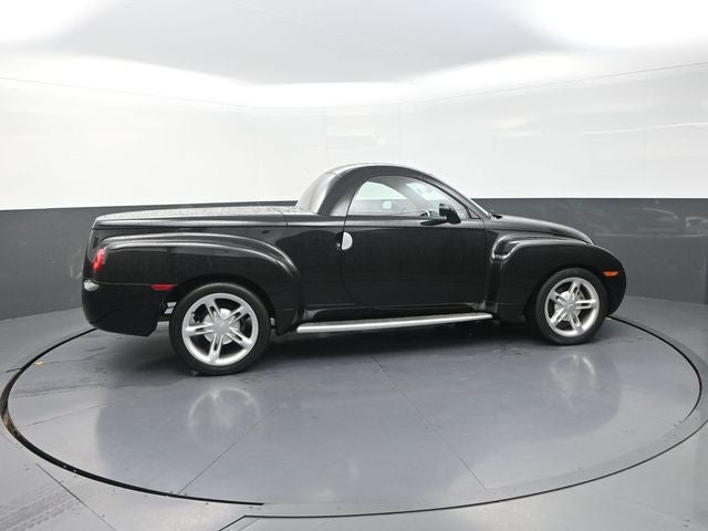 2004 Chevrolet SSR Base