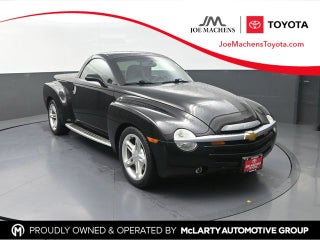 2004 Chevrolet SSR Base