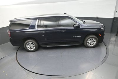 2022 Chevrolet Suburban LT