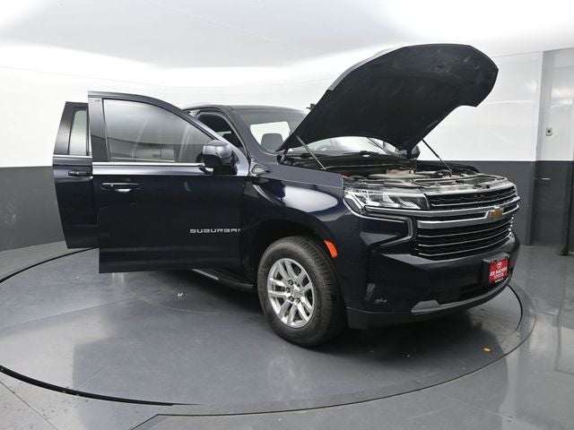 2022 Chevrolet Suburban LT