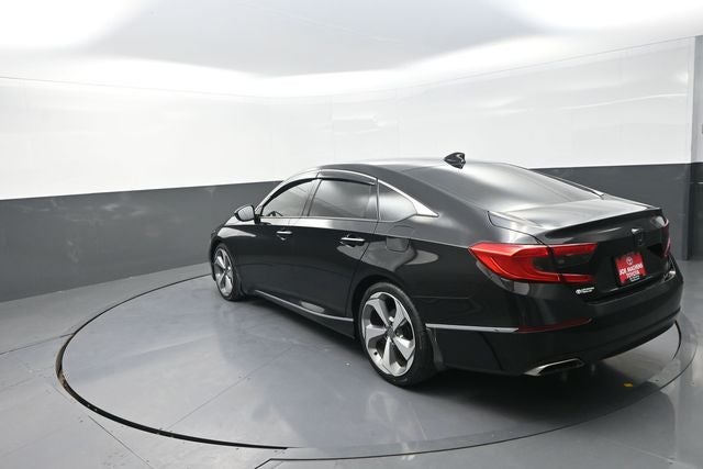 2019 Honda Accord Touring 2.0T