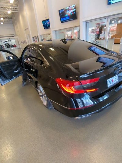 2019 Honda Accord Touring 2.0T