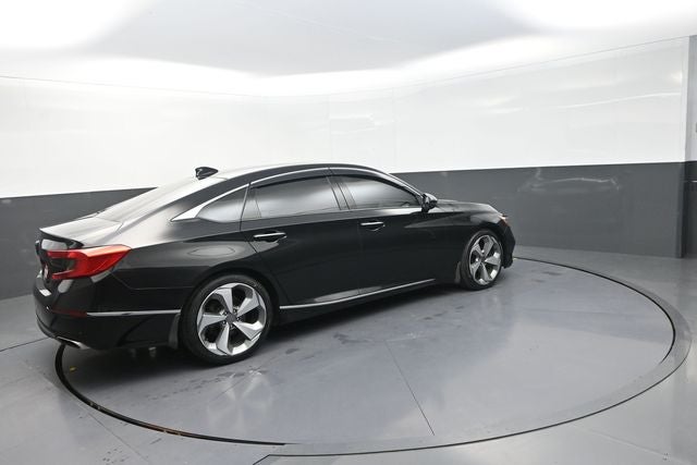2019 Honda Accord Touring 2.0T
