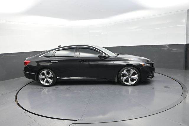 2019 Honda Accord Touring 2.0T
