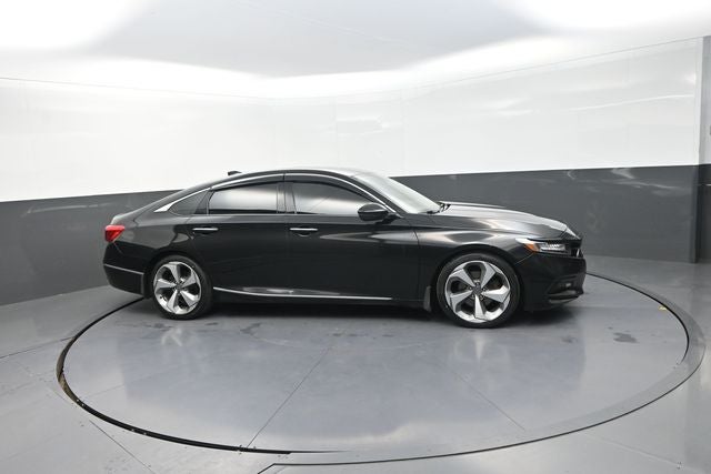 2019 Honda Accord Touring 2.0T