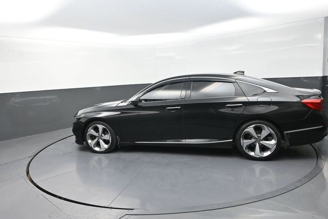 2019 Honda Accord Touring 2.0T