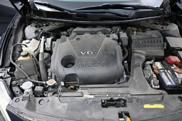 2017 Nissan Maxima SR