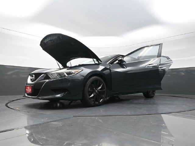 2017 Nissan Maxima SR