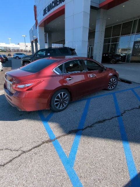 2017 Nissan Altima 2.5 SV