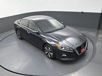 2021 Nissan Altima 2.5 SV