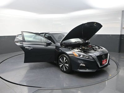 2021 Nissan Altima 2.5 SV