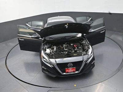 2021 Nissan Altima 2.5 SV