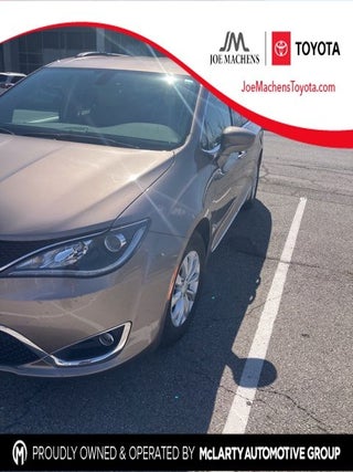 2017 Chrysler Pacifica Touring L