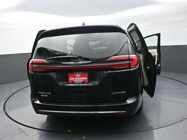 2024 Chrysler Pacifica Limited