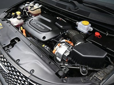 2023 Chrysler Pacifica Hybrid Touring L