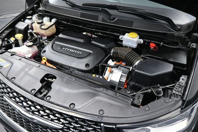 2024 Chrysler Pacifica Hybrid Select