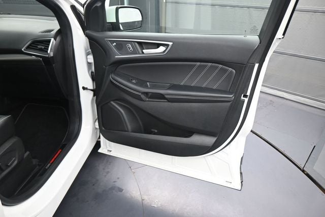 2023 Ford Edge ST