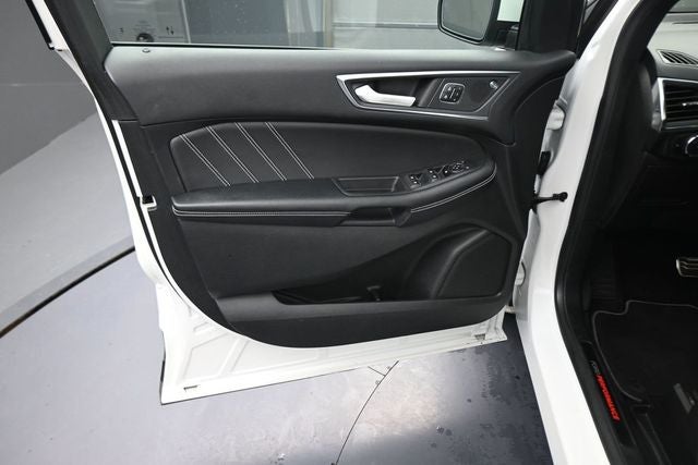 2023 Ford Edge ST