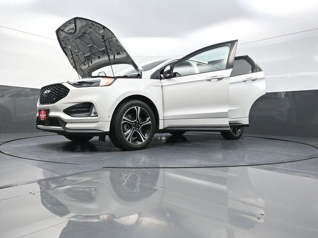 2023 Ford Edge ST